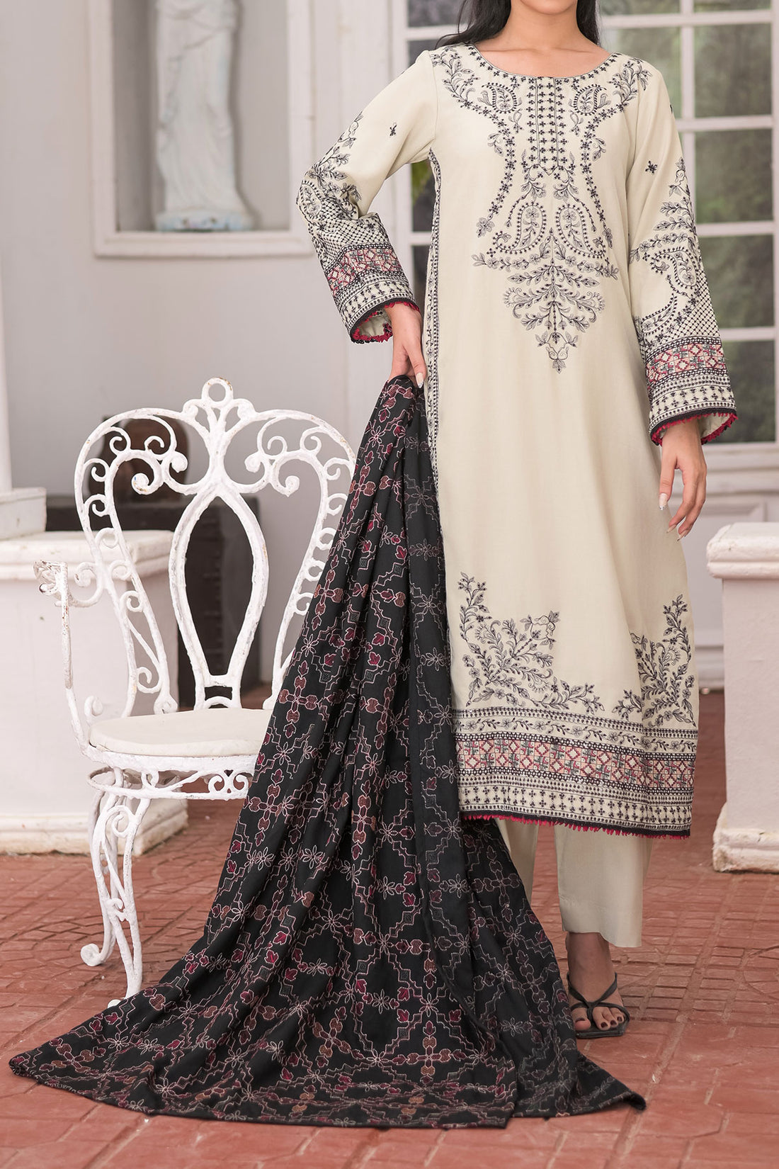 WOMEN'S-3 PIECE EMBROIDERY DHANAK| DH-23