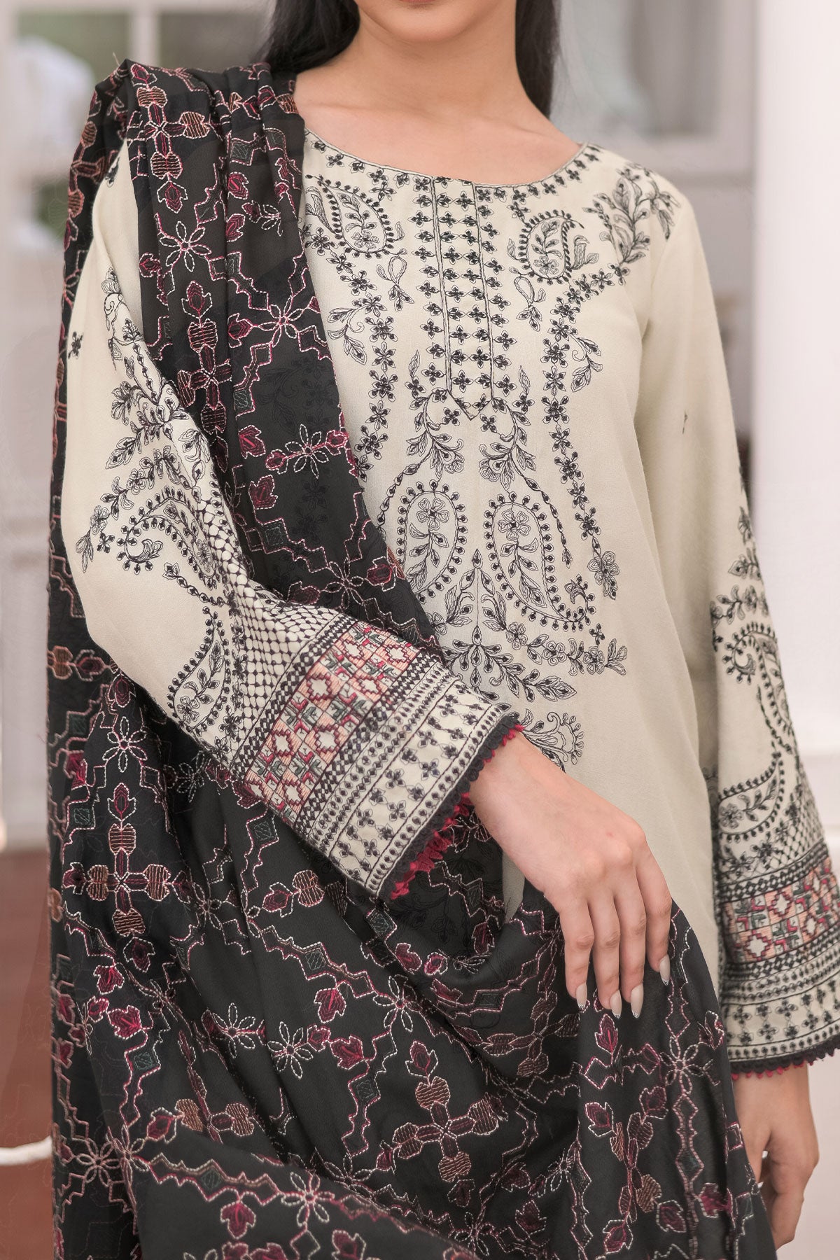 3 PIECE UNSTITCHED EMBROIDERY DHANAK| UN-DH-23