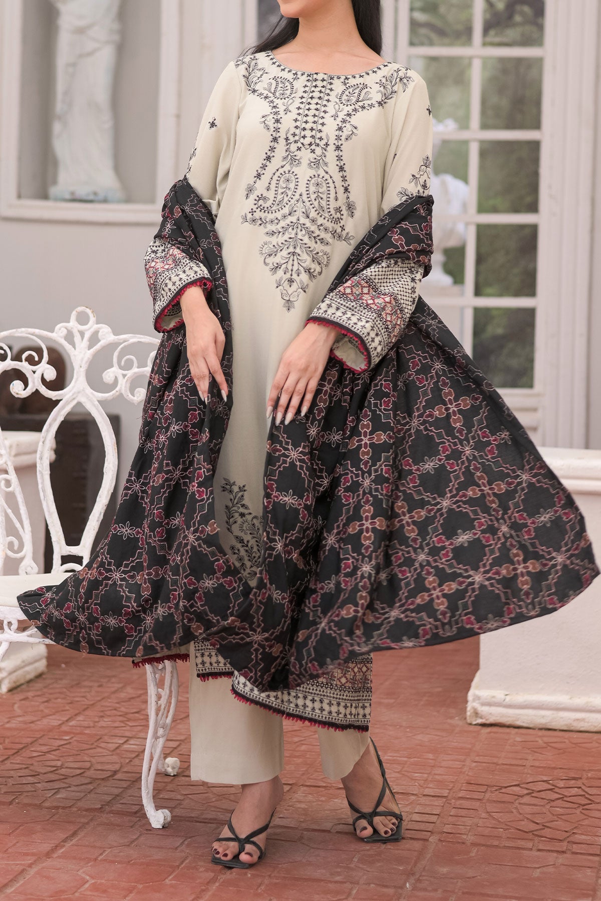WOMEN'S-3 PIECE EMBROIDERY DHANAK| DH-23