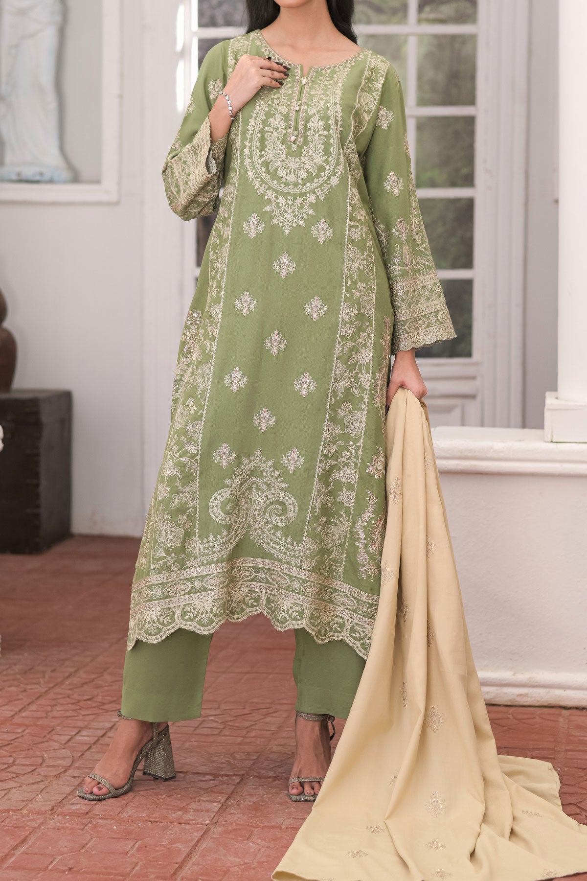 WOMEN'S-3 PIECE EMBROIDERY DHANAK| DH-26
