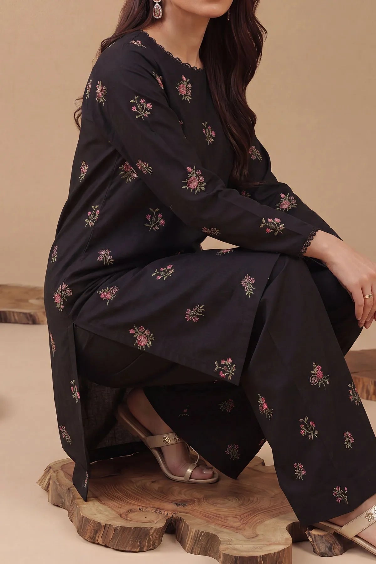WOMEN'S-2 PIECE EMBROIDERY COTTON | CTN-472