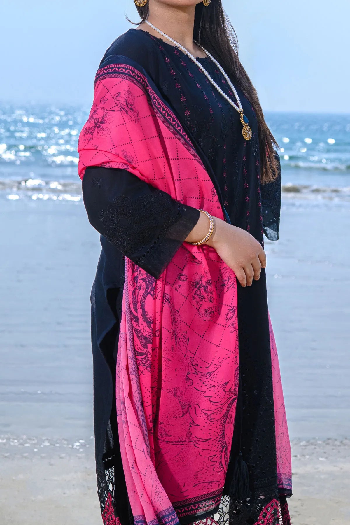 WOMEN'S-3 PIECE EMBROIDERY LAWN | DPC-384